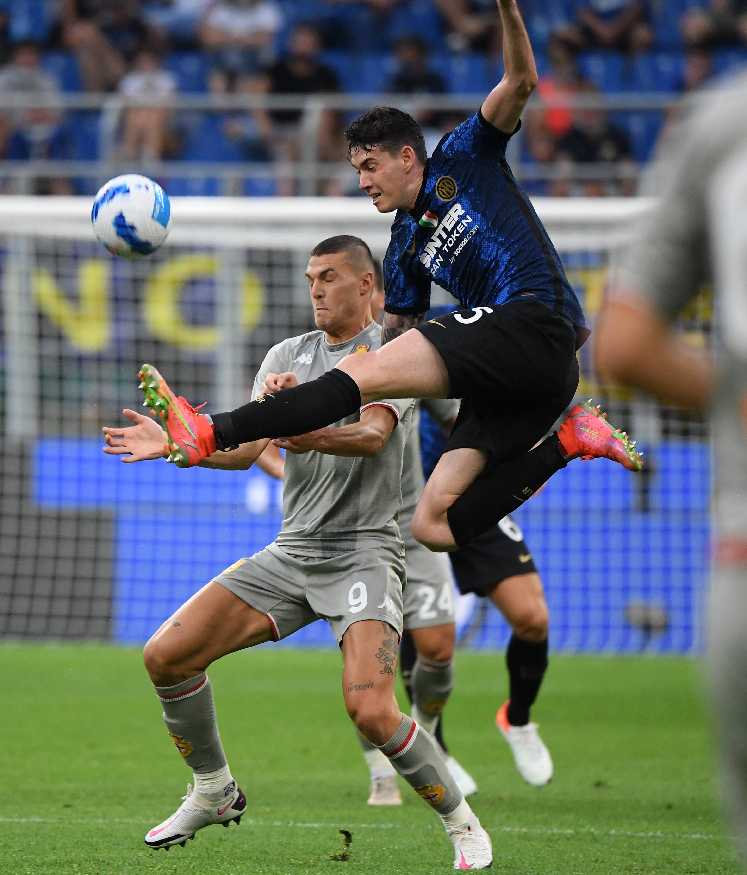 【新闻】首次合作 英特尔将找三星代工